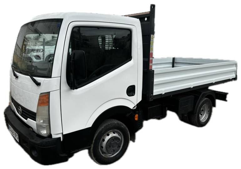 Nissan cabstar volquete